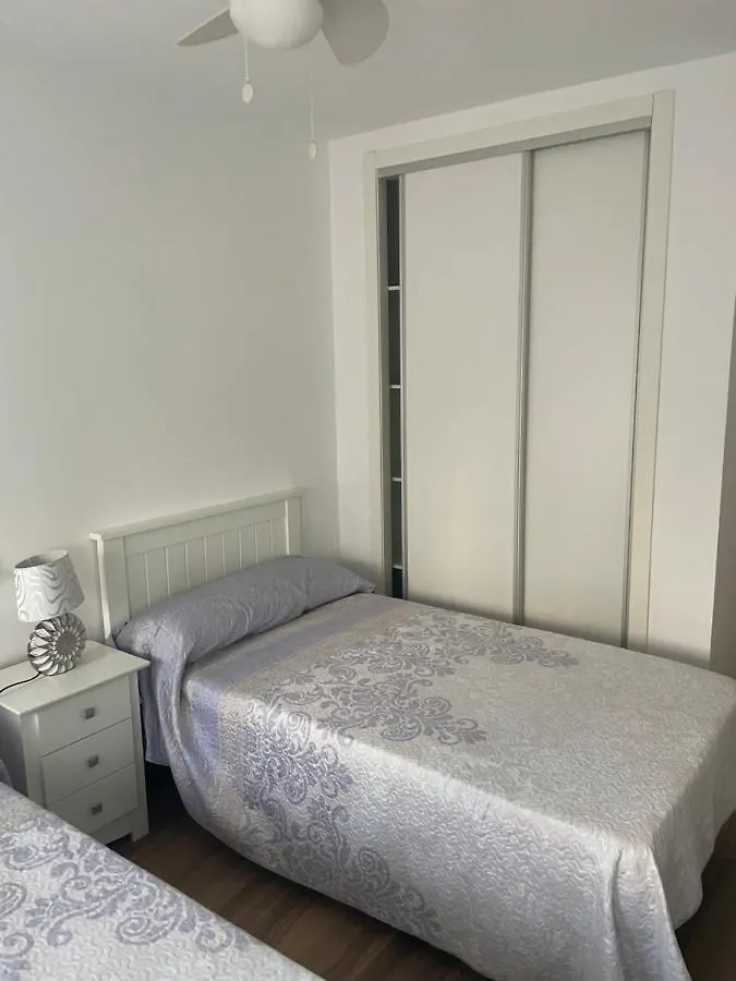 Apartamento Torrelaguna Vera 0*,